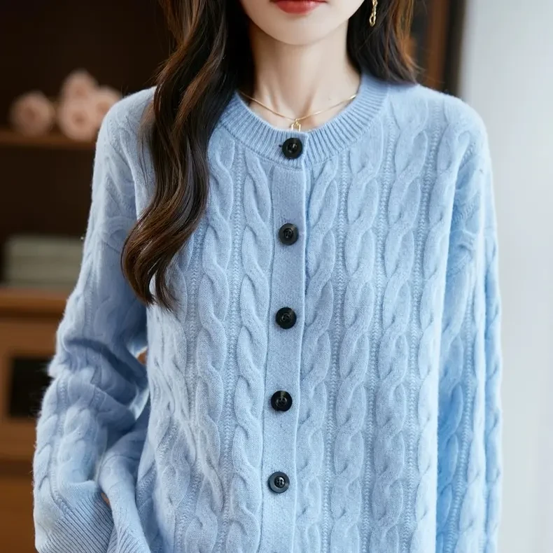 2025秋冬新款女式100%纯羊毛圆领麻花针织开衫加厚宽松毛衣外套