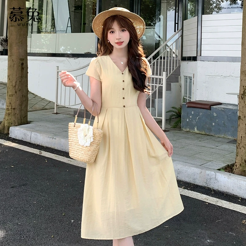 慕兔法式v领收腰短袖a字连衣裙女2024夏季新款设计感小众显瘦长裙