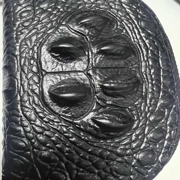 鳄鱼皮男士胸包真皮多功能质感潮流胸前包百搭时尚斜挎包