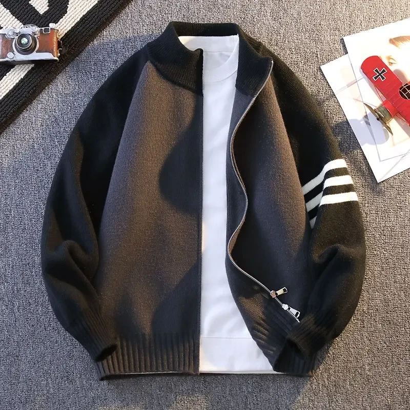 宽松毛衣男针织衫韩版青春流行嵌花纯色立领常规款青年潮流学生