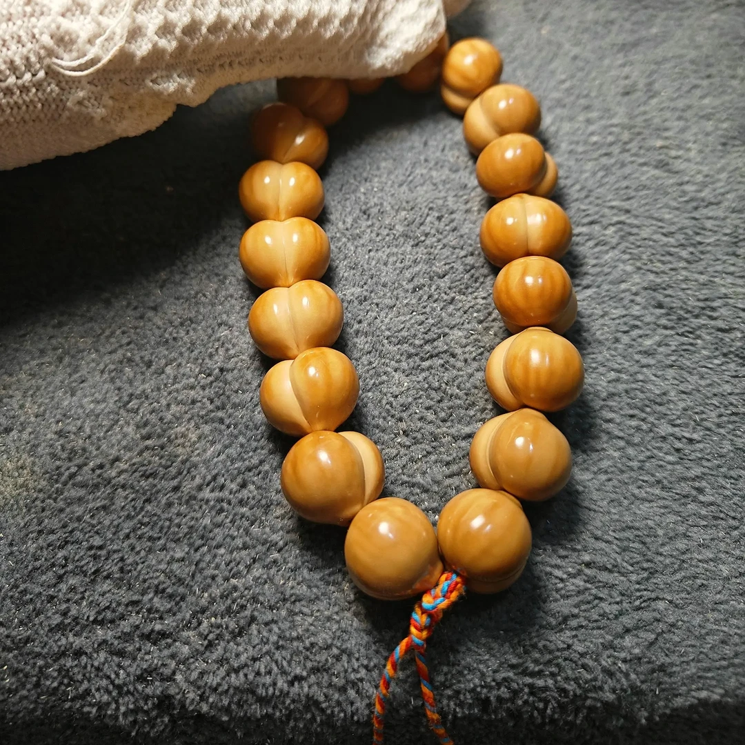 猴头聚宝盆光面18+屁桃，标价为单颗，定制商品不支持7天无理由