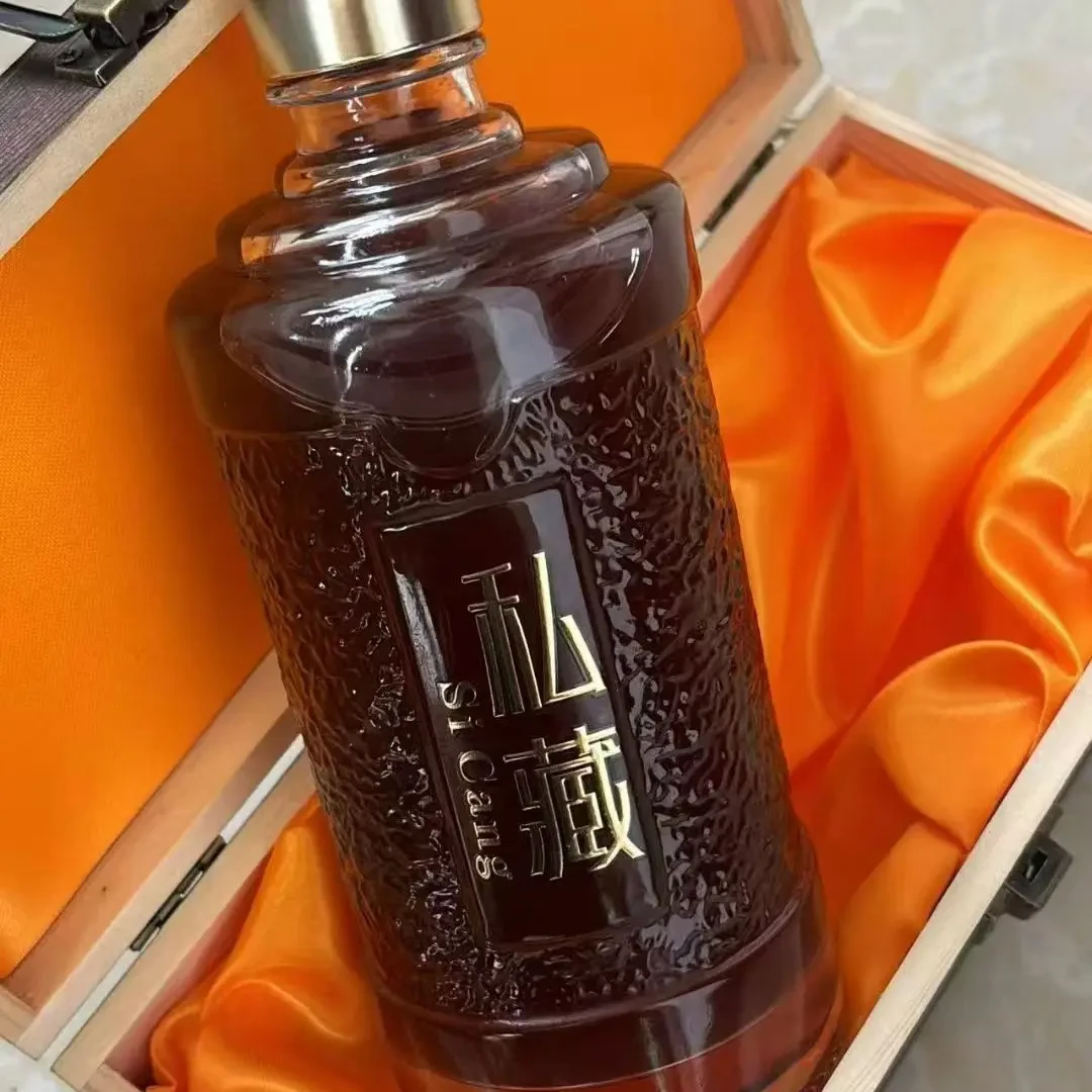 8+1，鞭，私藏包装酒盒定制