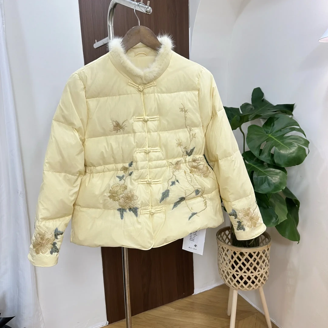 2025年新款新中式国风立领宽松90白鸭绒刺绣高货真水貂毛