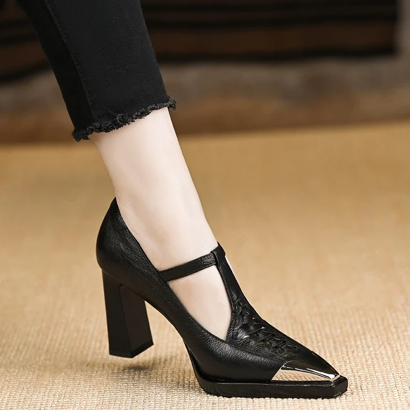 真皮8.5cm~新款2025水晶羊皮单鞋粗跟尖头女高跟鞋黑色