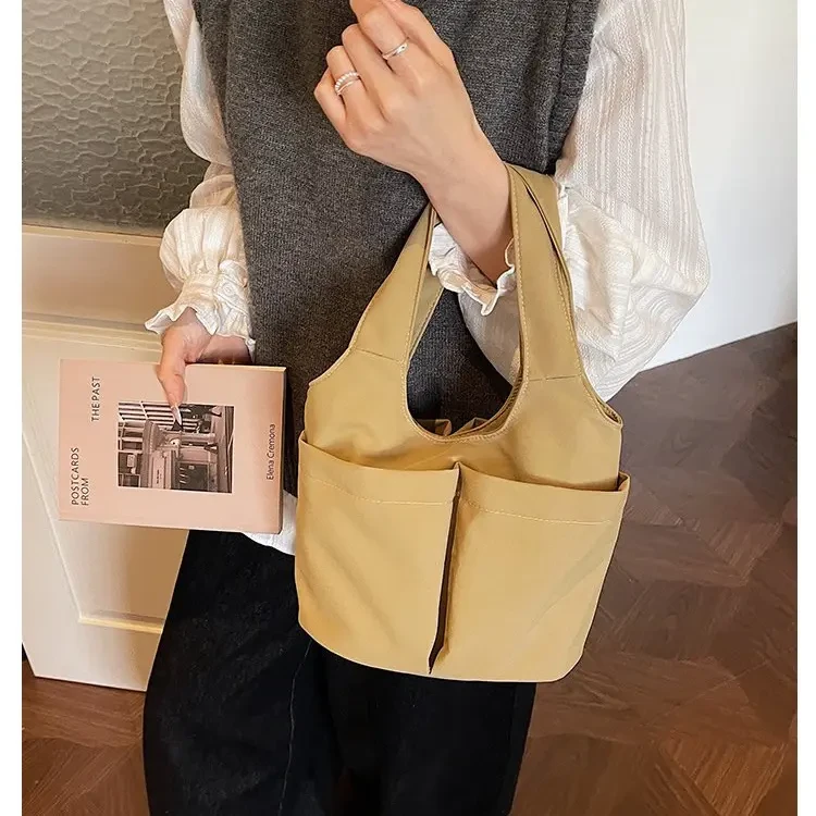 轻便尼龙布新款小众百搭菜篮子时尚手提包通勤女包