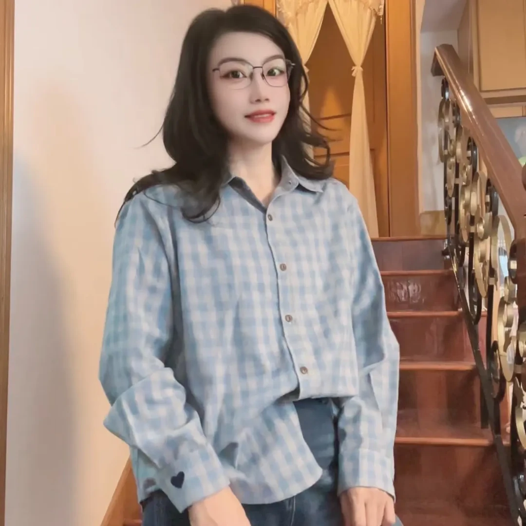 韩系小众设计极简风浅蓝色翻领格子衬衫双面拉毛长袖秋冬上衣