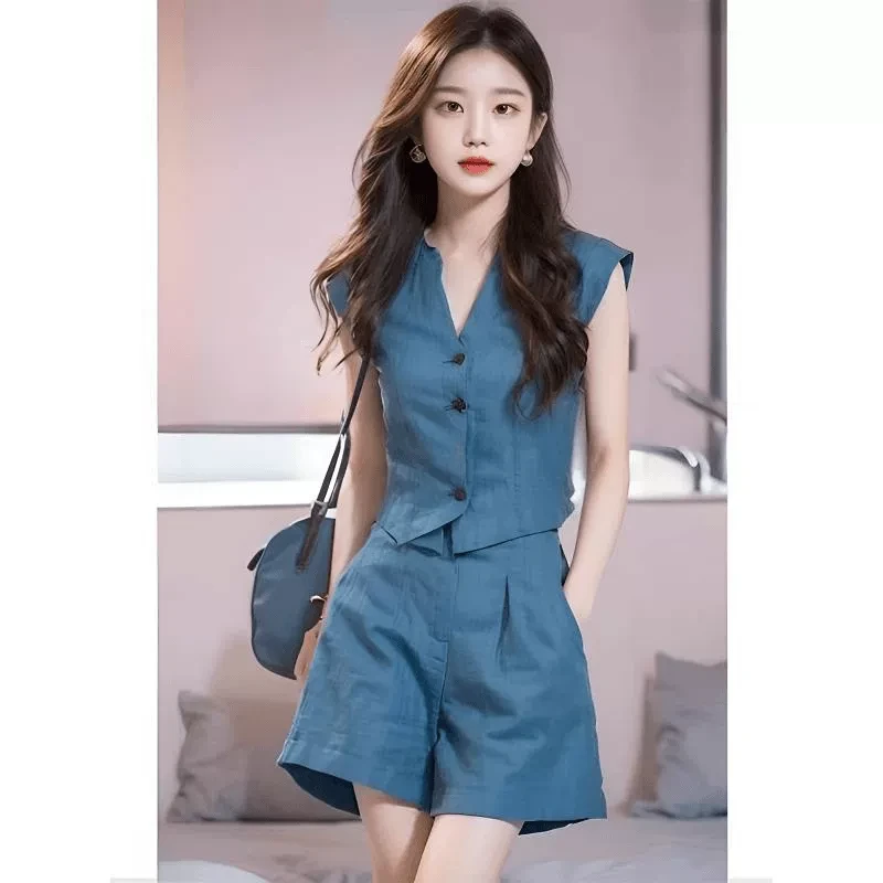 夏装搭配一整套今年流行的女装蓝色V领纯色无袖马甲短裤气质套装