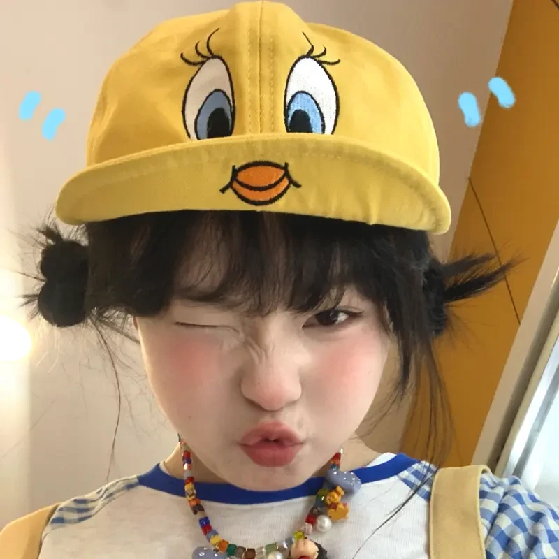 韩版ins翻檐鸭舌帽子女可爱卡通小黄鸭翠迪遮阳棒球帽潮LQ