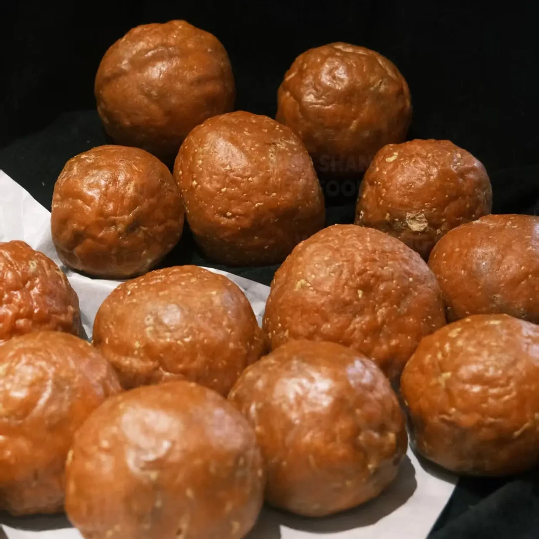 叮叮当当芝士丰荣猪肚球内含整颗蛋黄边吃边玩 一颗装