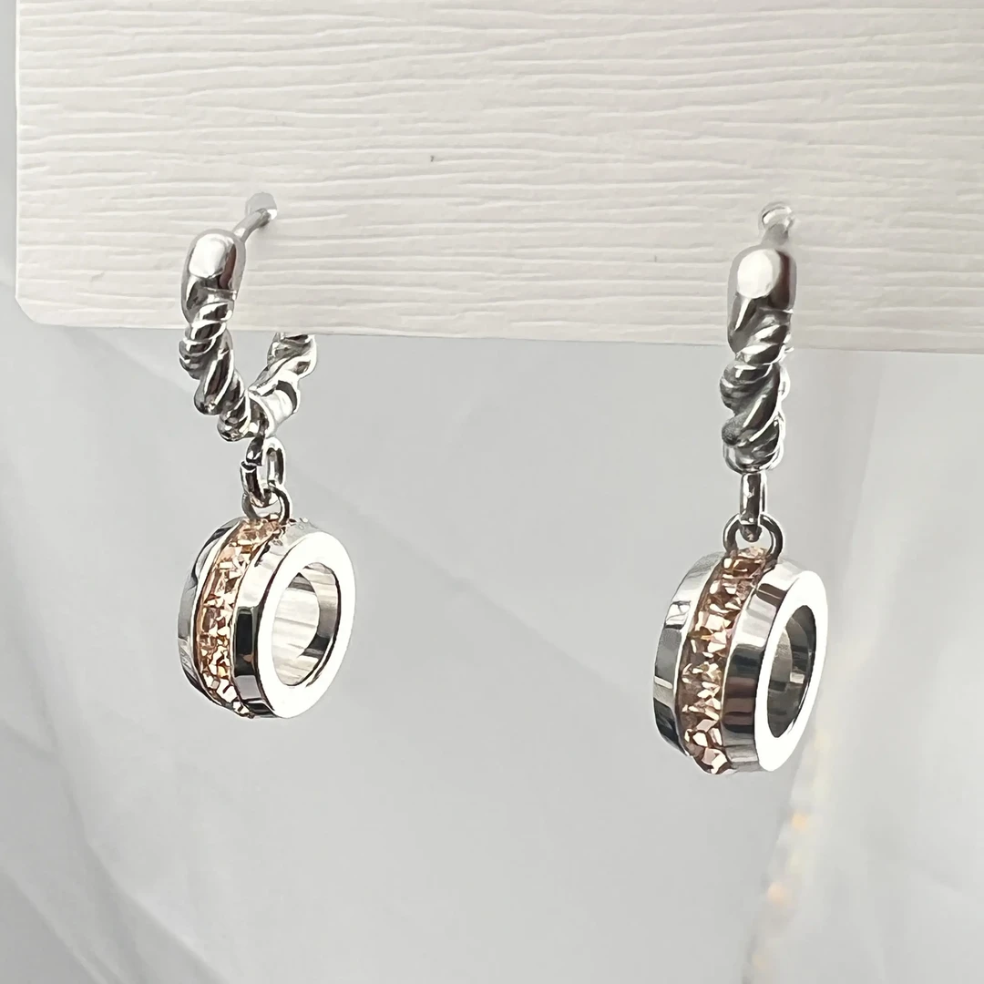 钛钢耳饰 钛钢耳环 简约时尚气质百搭小众轻奢高级感耳圈