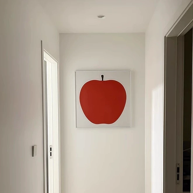 多巴胺苹果装饰画玄关入户正对门走廊尽头卡通红苹果挂画2025新款