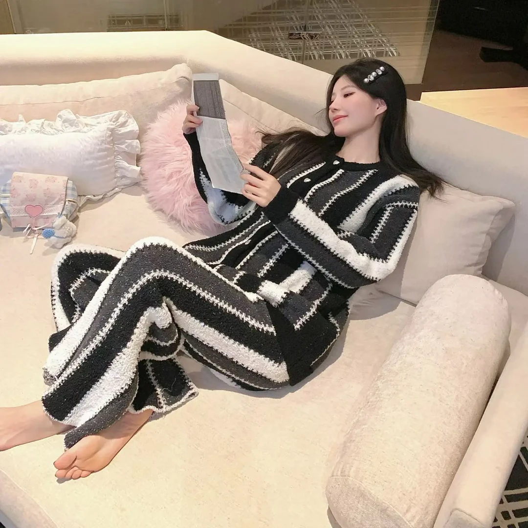 气质轻奢条纹圆领开衫半边绒女款睡衣冬季保暖慵懒家居服