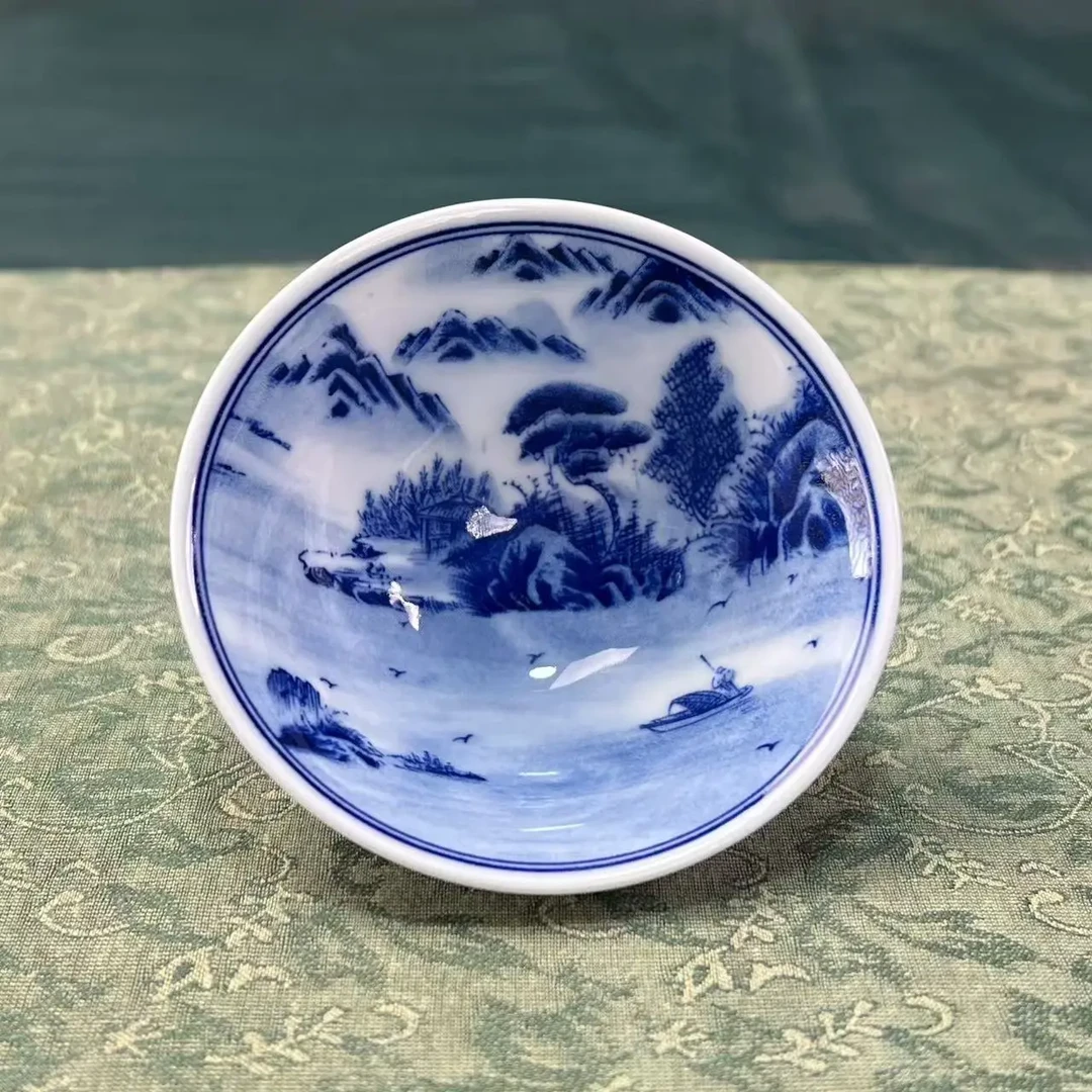 青花釉下彩缠枝山水陶瓷斗笠品茗主人杯