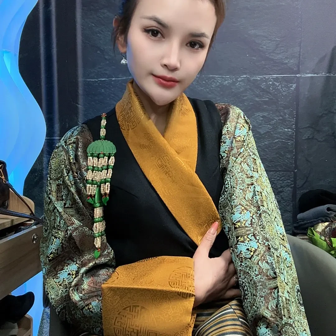 44#女士高级新款加绒传统藏式宫廷风藏服