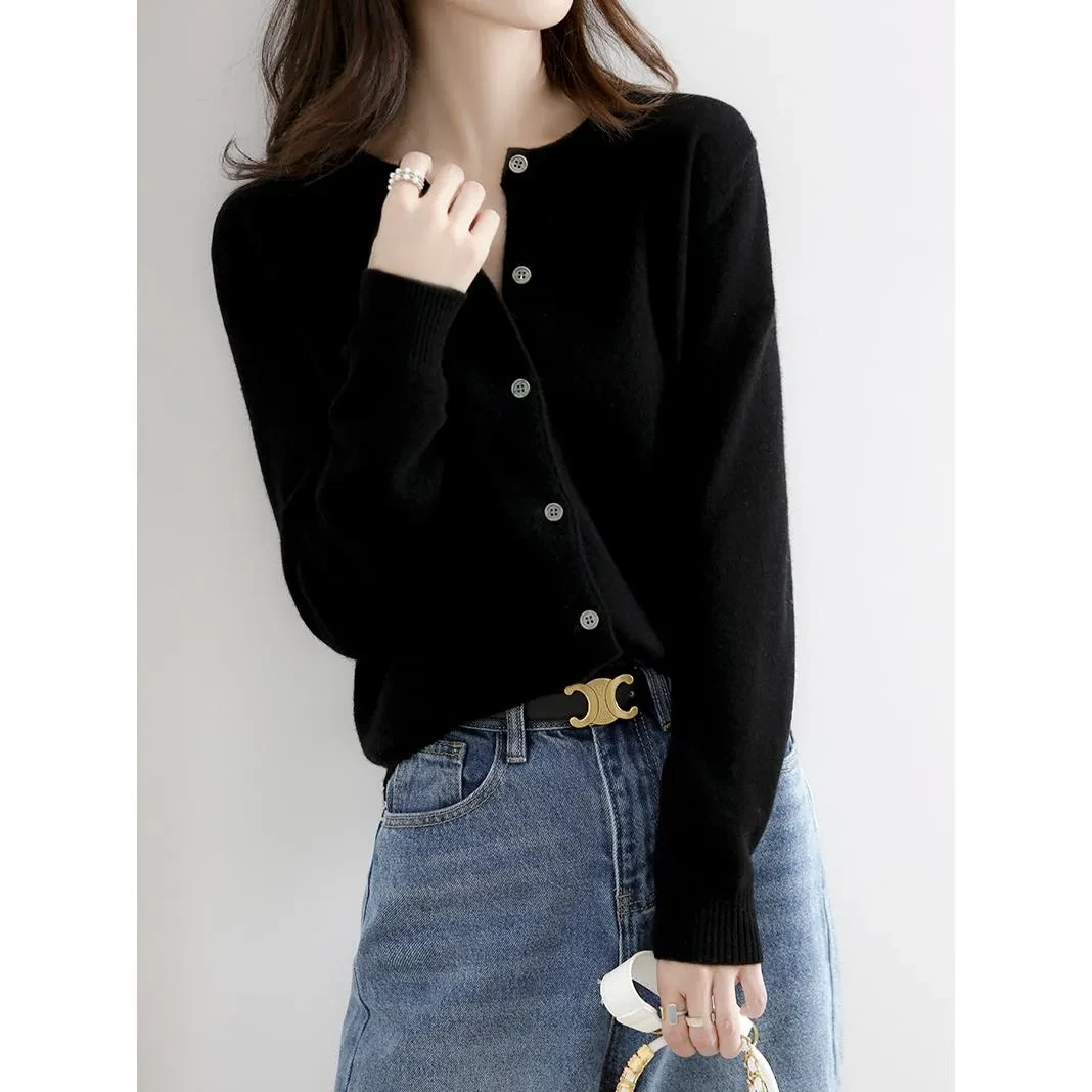 针织衫打底开衫女款2025新款春秋爆款黑色上衣春装薄款毛衣小外套