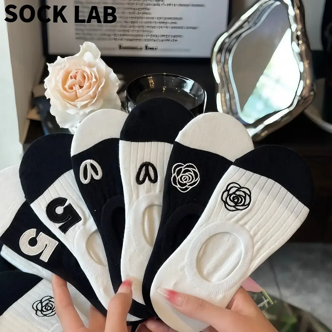 夏季低帮山茶花薄款棉质女船袜隐形袜刺绣简约风防滑不掉跟防汗