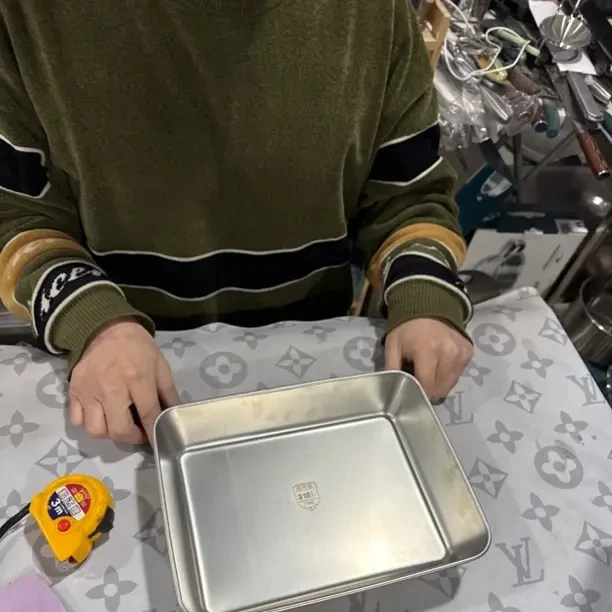 20x26不锈钢带盖长方形托盘两个家用凉菜蒸盘保鲜盘方盘