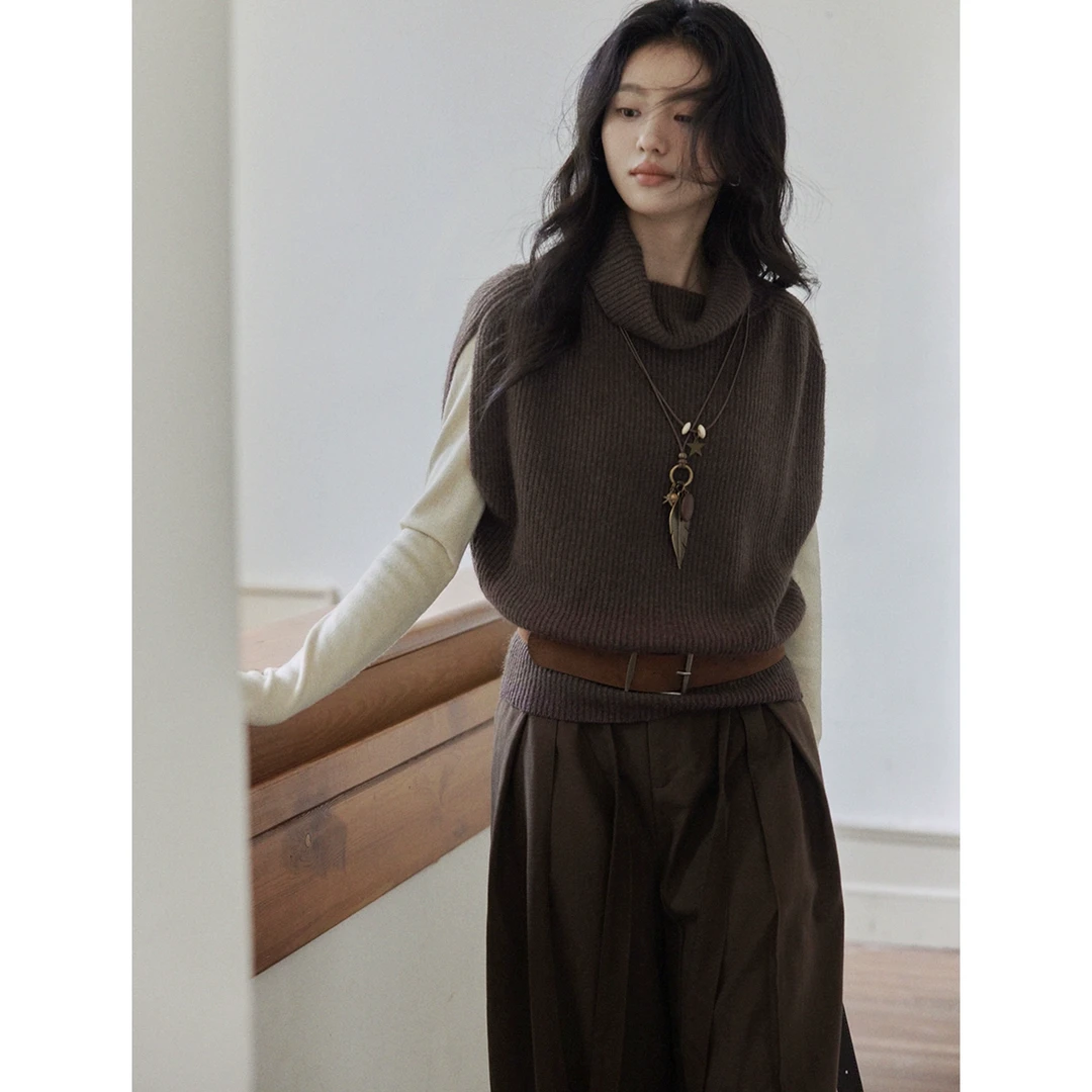 贰羊设计【斯羽】丝光高领无袖毛衣马甲背心女气质宽松针织衫