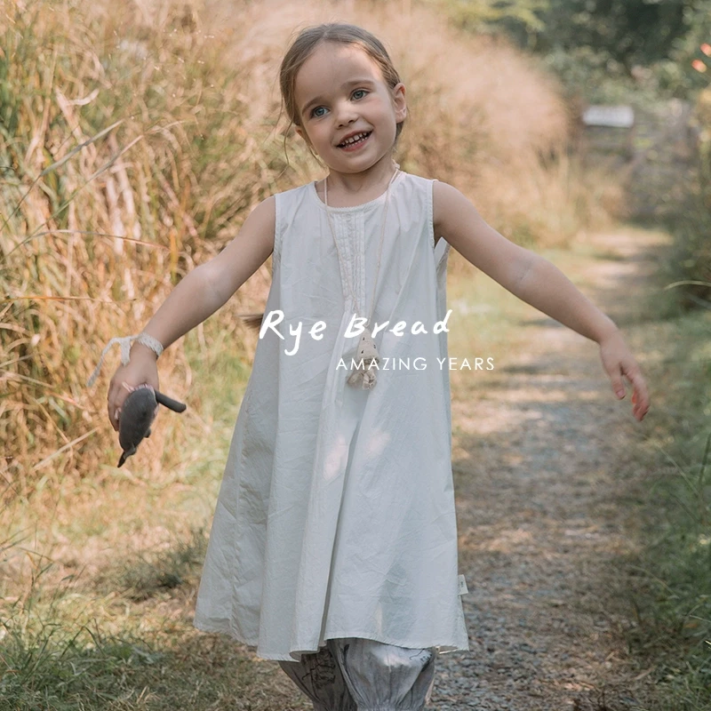 ryebread/黑面包童装 韩系纯色女小童圆领微褶无袖背心裙5夏