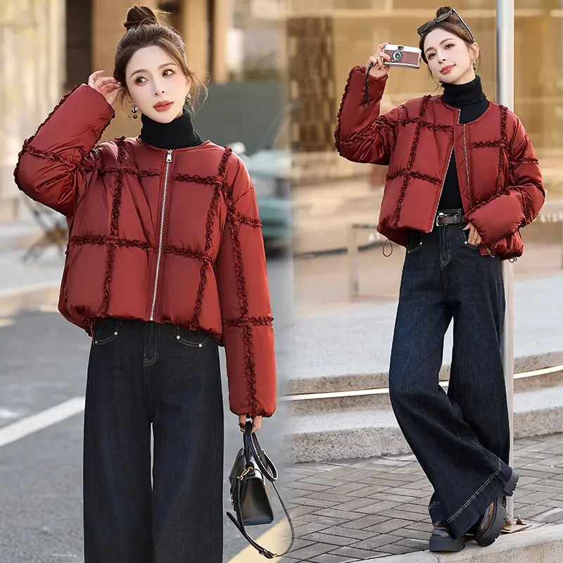 2024年冬季新款木耳边拼接短款羽绒服女小个子洋气减龄白鸭绒外套
