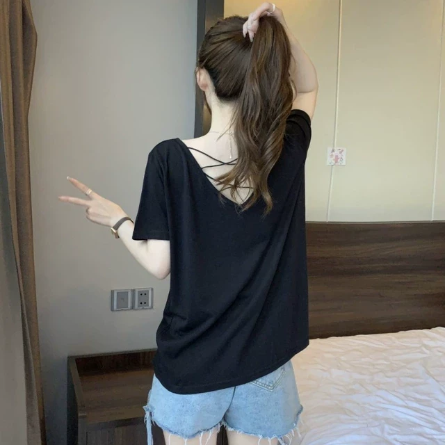 设计感露背短袖t恤女夏装2025新款大码胖mm遮肚显瘦美背体恤上衣