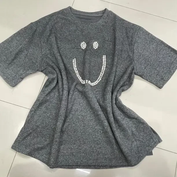 小众设计重工亮片钉珠夏季百搭时尚T恤