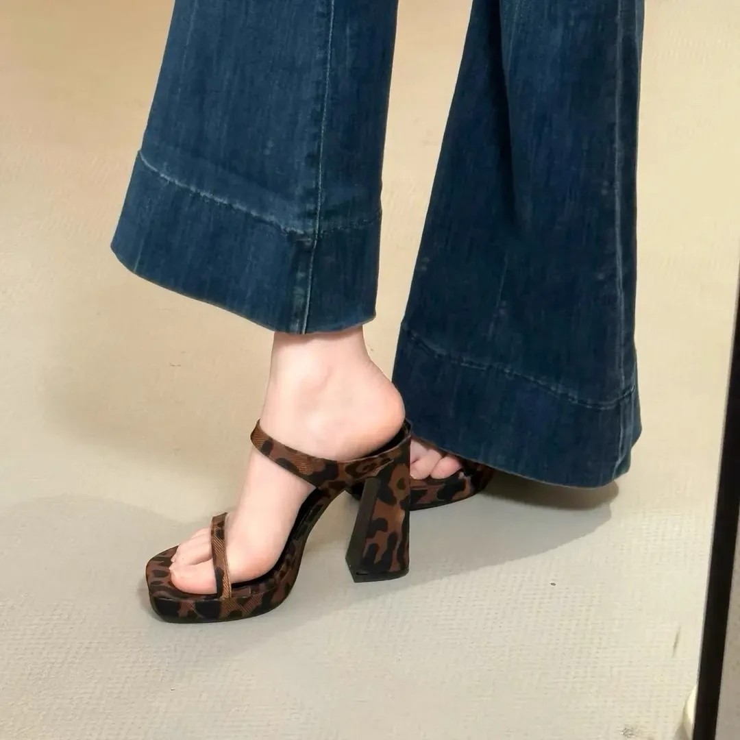 厚底防水台粗跟百搭夏季仙女风露趾凉鞋方头女鞋一字带高跟凉拖鞋