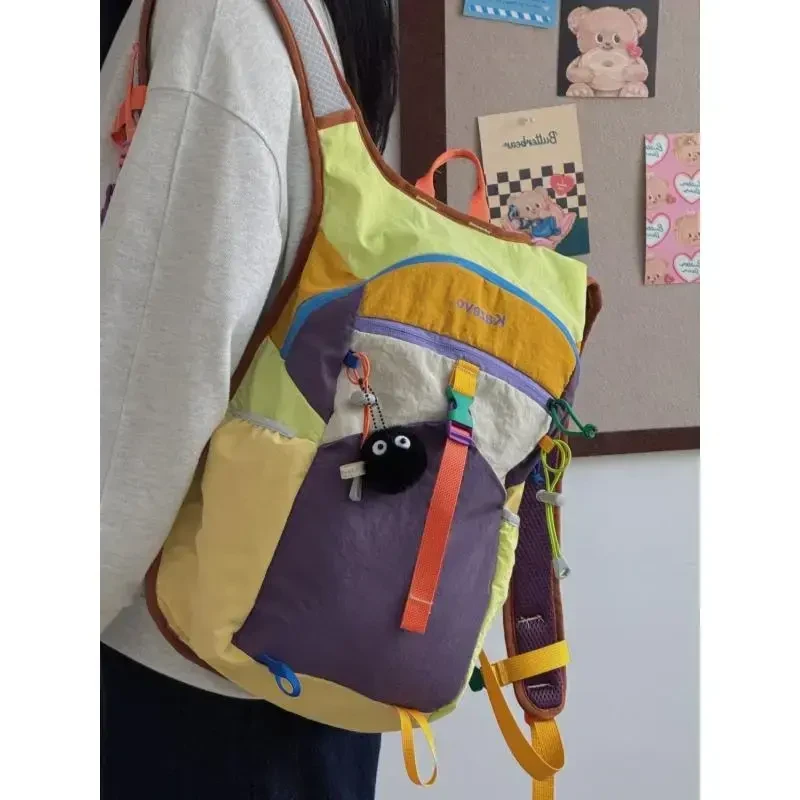 小众设计旅行包多巴胺户外登山包大容量双肩包休闲健身骑行背包qt