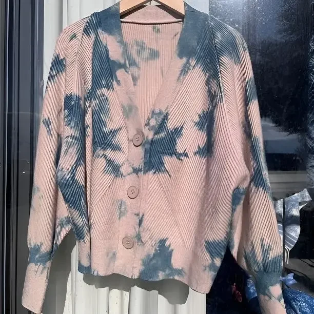 法式纯欲风马卡龙撞色显瘦针织开衫女秋冬气质