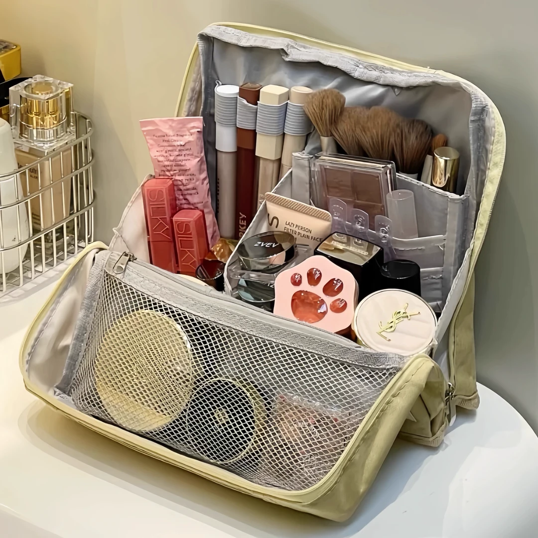 超大容量化妆包旅行外出便携化妆护肤分区学生文具收纳2025新款