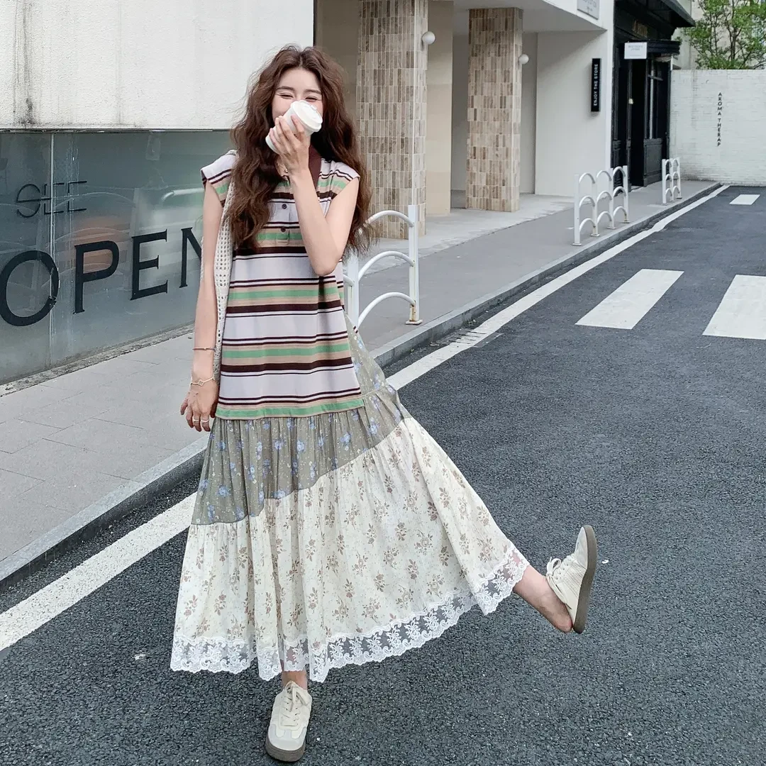 韩系无袖连衣裙女2025夏季新款小众设计碎花条纹蕾丝花边拼接长裙