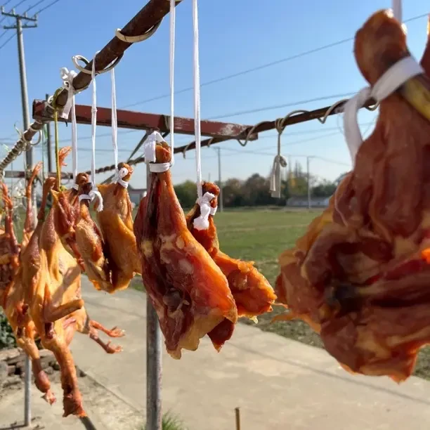 农家腌制腊鸭腿咸香腊味手工腌制传统风味日晒风干特产咸鸭腿