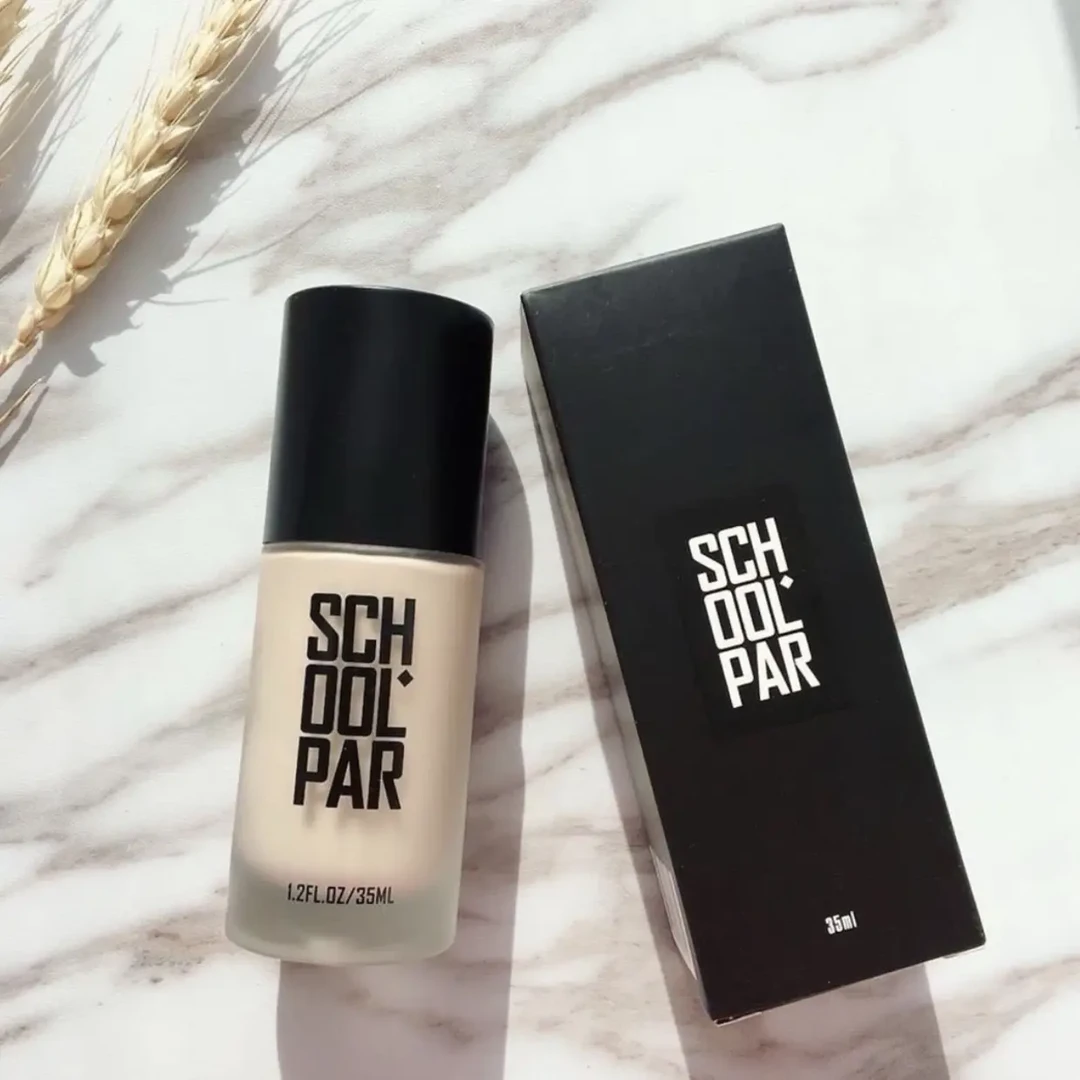 自然妆感遮瑕保湿控油提亮不易脱妆的粉底液（没有运费险）