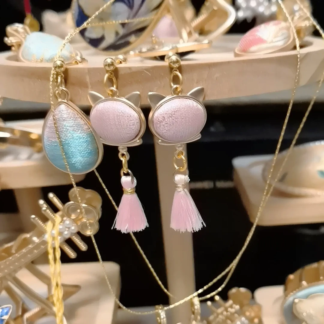 合金布艺耳饰 合金布艺耳饰 民族风元素汉服流苏耳环吊坠三件套