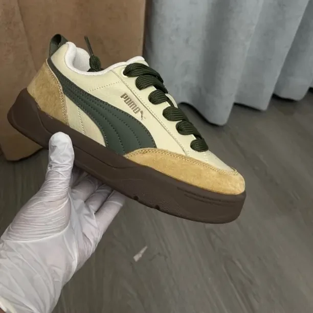 奥萝车缝线女子低帮通用休闲鞋板鞋潮鞋夏季沙丘废土风