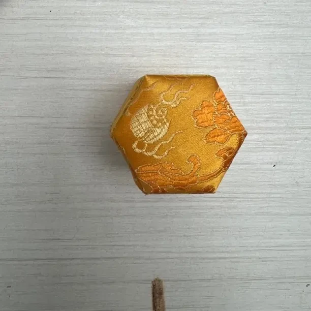 834号特色工艺品花梨木手把件