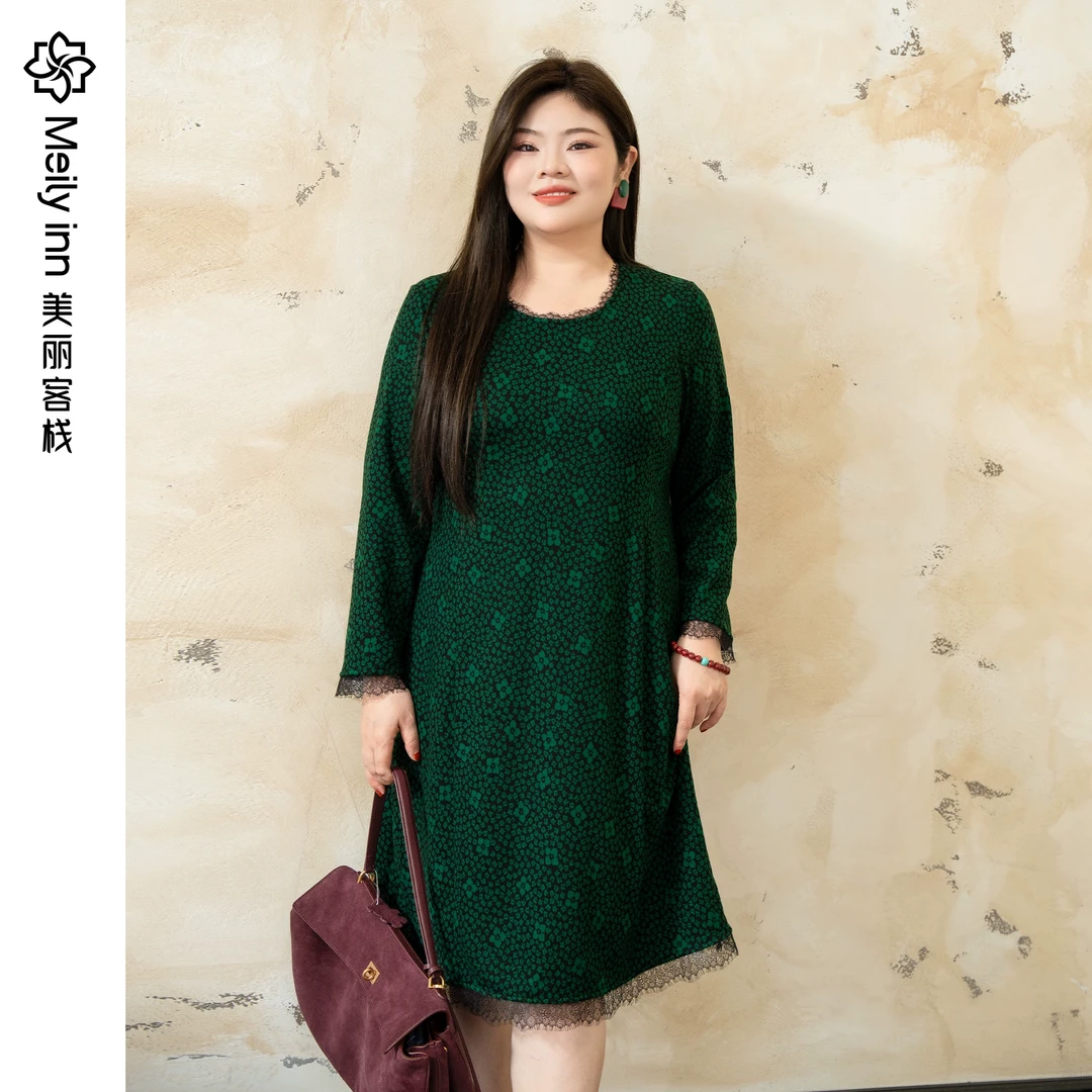 【睫毛绣定位蕾丝】美丽客栈秋冬圣诞新款绿裙子原创高端大码女装