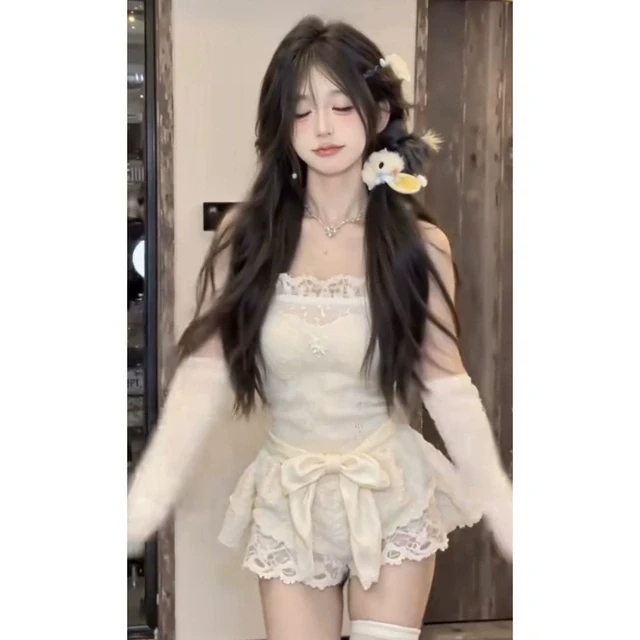 甜辣少女蕾丝拼接修身抹胸上衣绑带蝴蝶结设计感短裤袖套三件套装