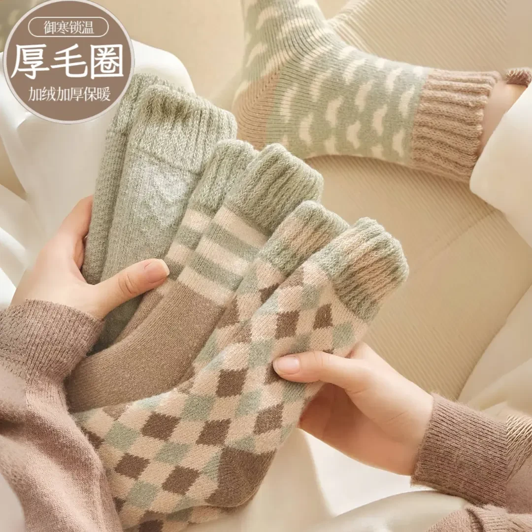 森系加厚毛圈女袜中筒袜冬季保暖防臭蓄热睡眠月子袜简约百搭长袜