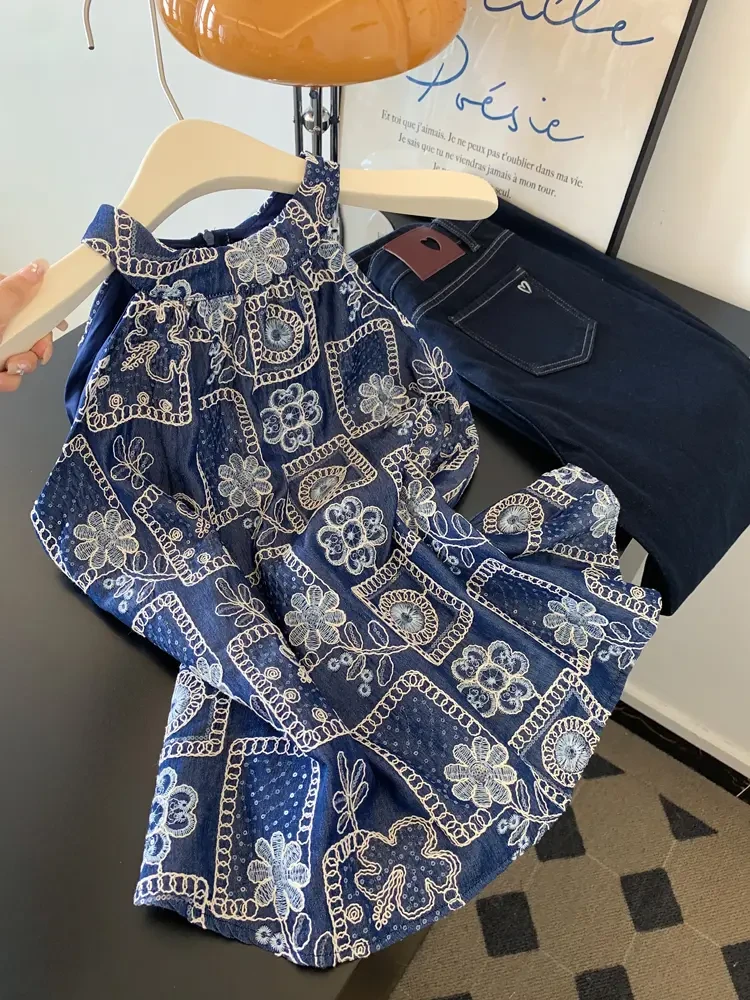 夏季绝美漂亮刺绣吊带背心女夏外穿设计感无袖挂脖露肩上衣高级感