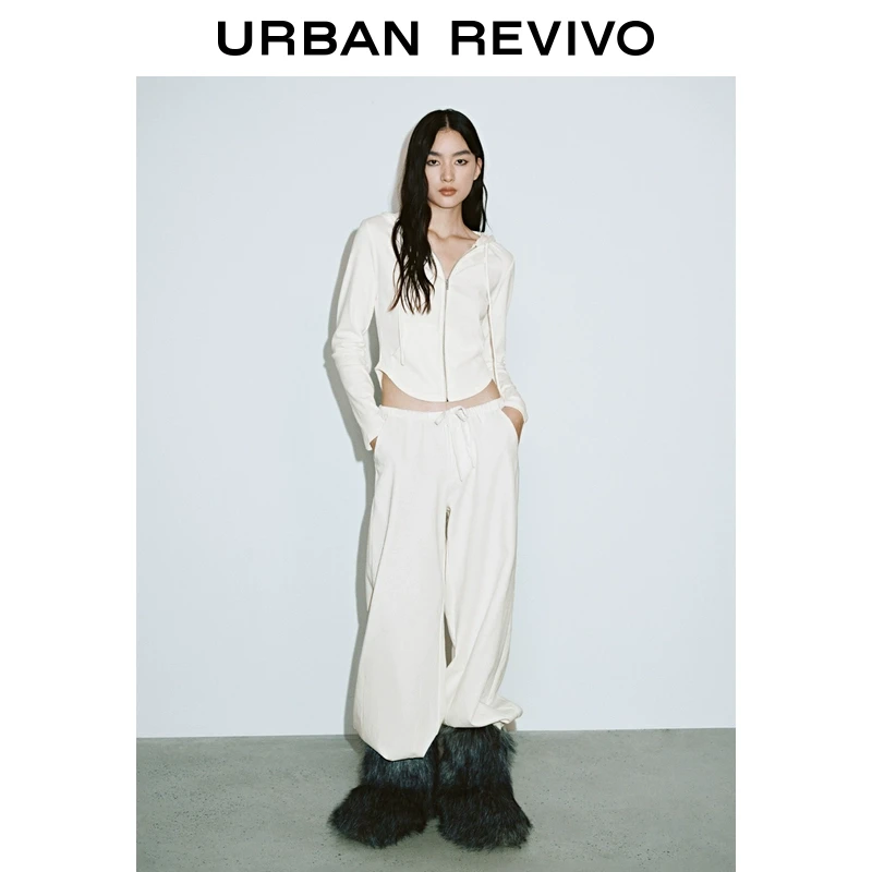 UR2025秋季新款女装休闲运动风抽绳宽松萝卜裤UYY650004