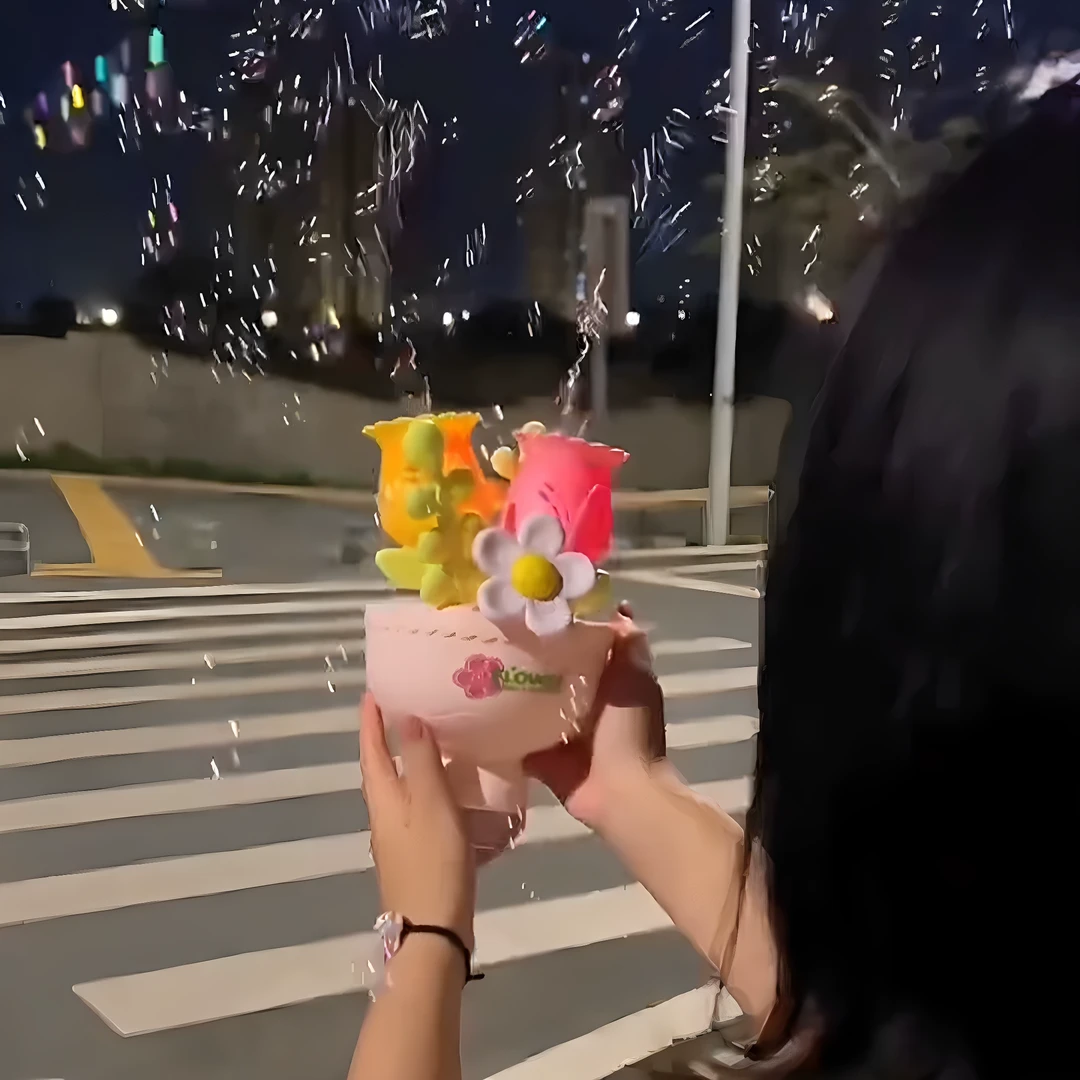 【520情人节礼物送女友】花束泡泡机儿童手持全自动吹泡泡带灯光