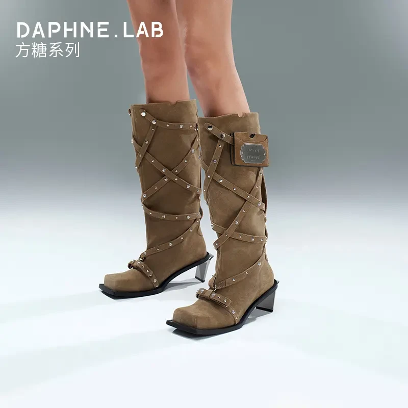 DAPHNE LAB方糖系列绑带直筒靴可拆卸条带及卡包铆钉叛逆中筒靴