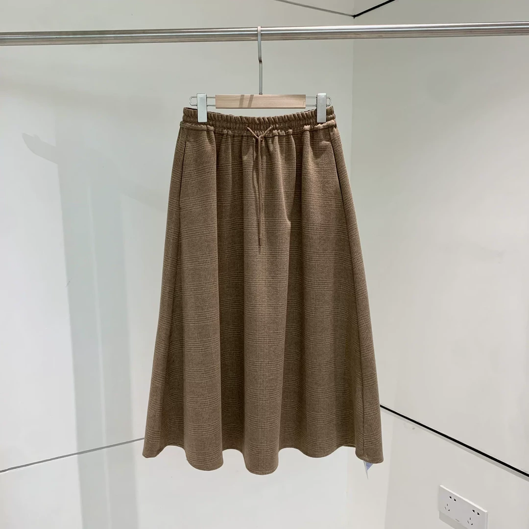 1-19 G1132 毛驼混纺针织提花半身裙Q