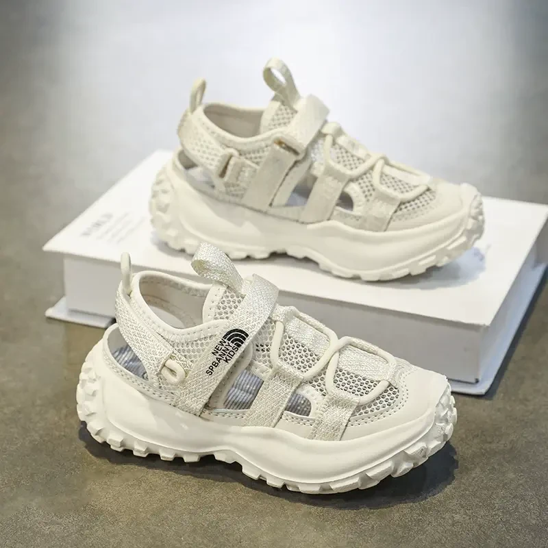 阿童木女鞋包运动凉鞋女中大童新款夏季外穿镂空洞洞鞋学生沙滩鞋