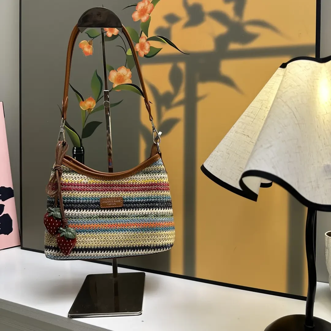 新款单肩包新月型编织斜挎包设计师百搭温婉风手提时尚腋下肩包