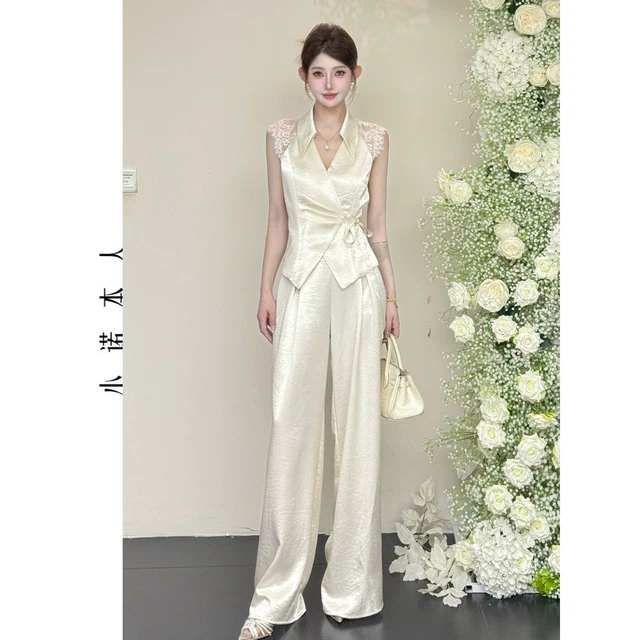 小诺本人轻职风阔腿裤套装时髦减龄洋气上衣镂空蕾丝衬衫25692