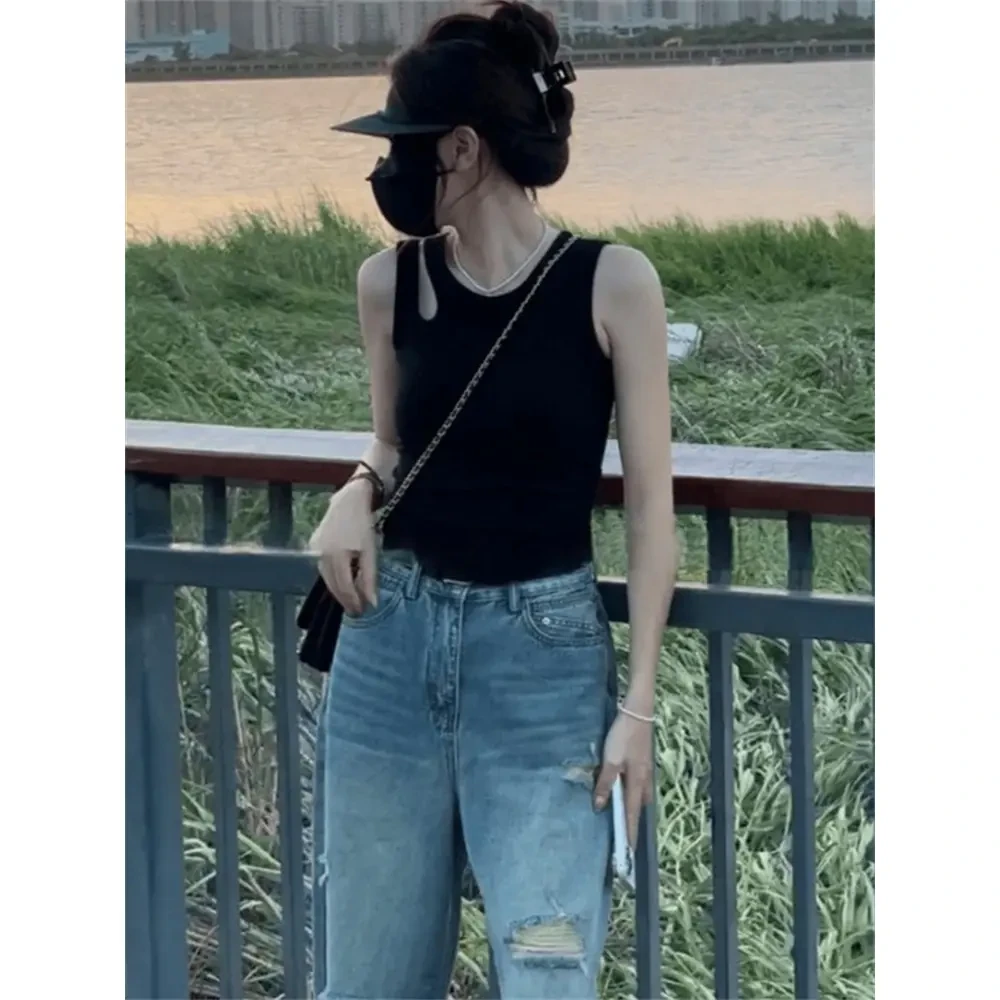2025夏季黑色港风复古带胸垫一体吊带背心女辣妹镂空独特外穿上衣