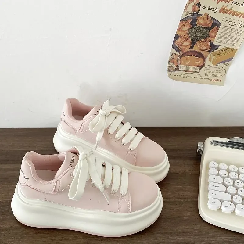 粉色厚底板鞋女2025新款春季百搭chic鞋子增高休闲运动小白鞋