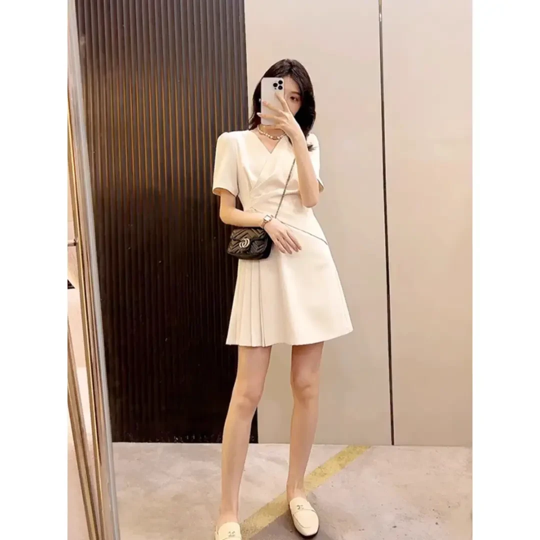 法式气质裙子质感高级感百褶裙高端精致小香风泡泡袖连衣裙女夏季